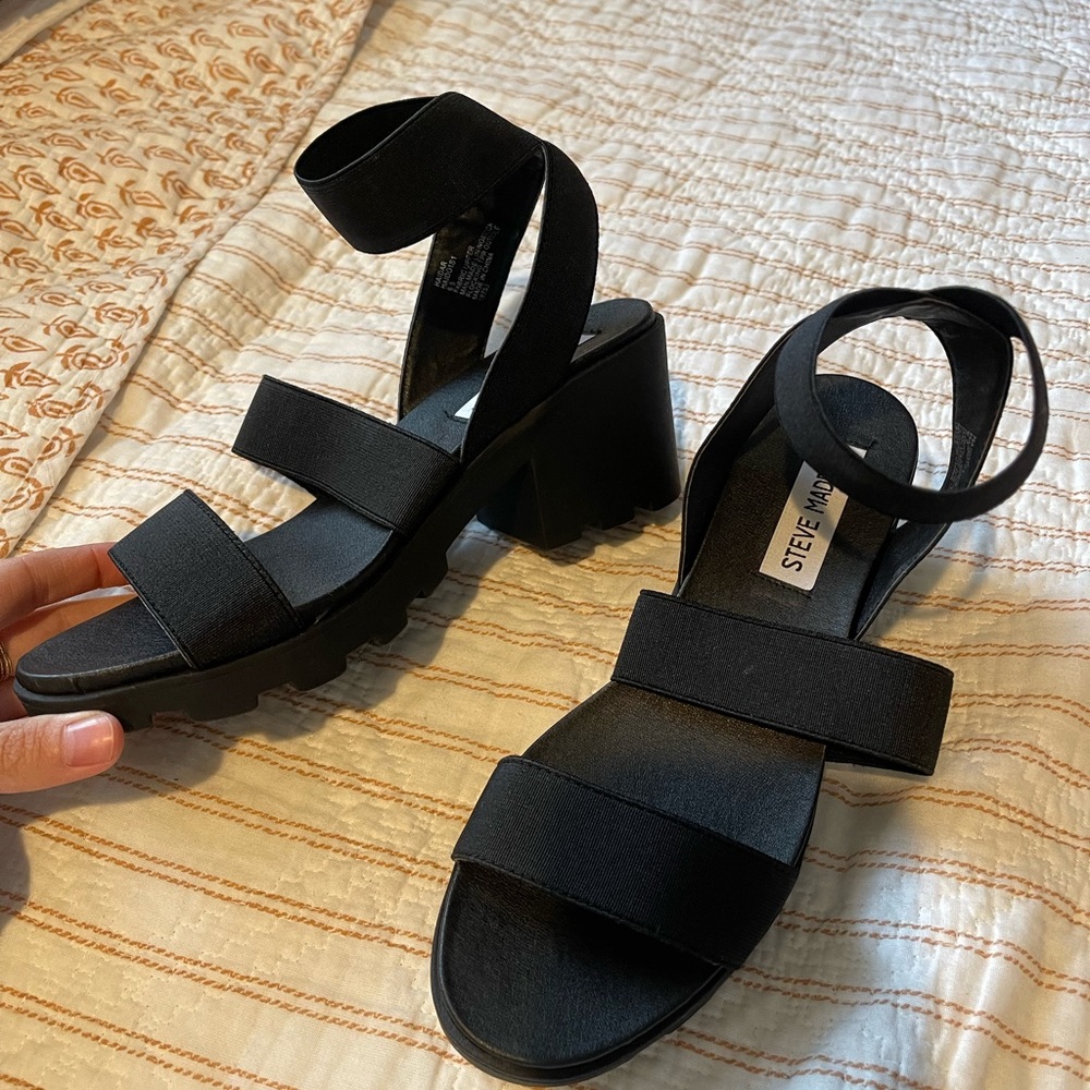 Steve Madden sandals